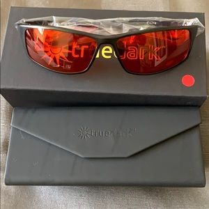 New True Dark Twilight Elite Glasses